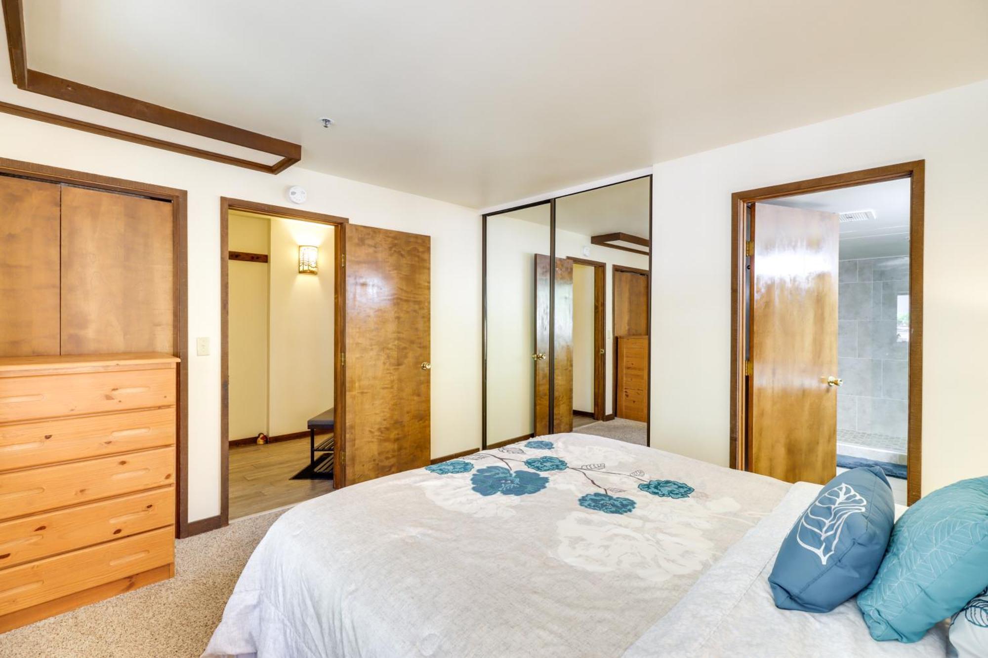 Incline Village Condo With Balcony 1 Mi To Trail! Exterior photo